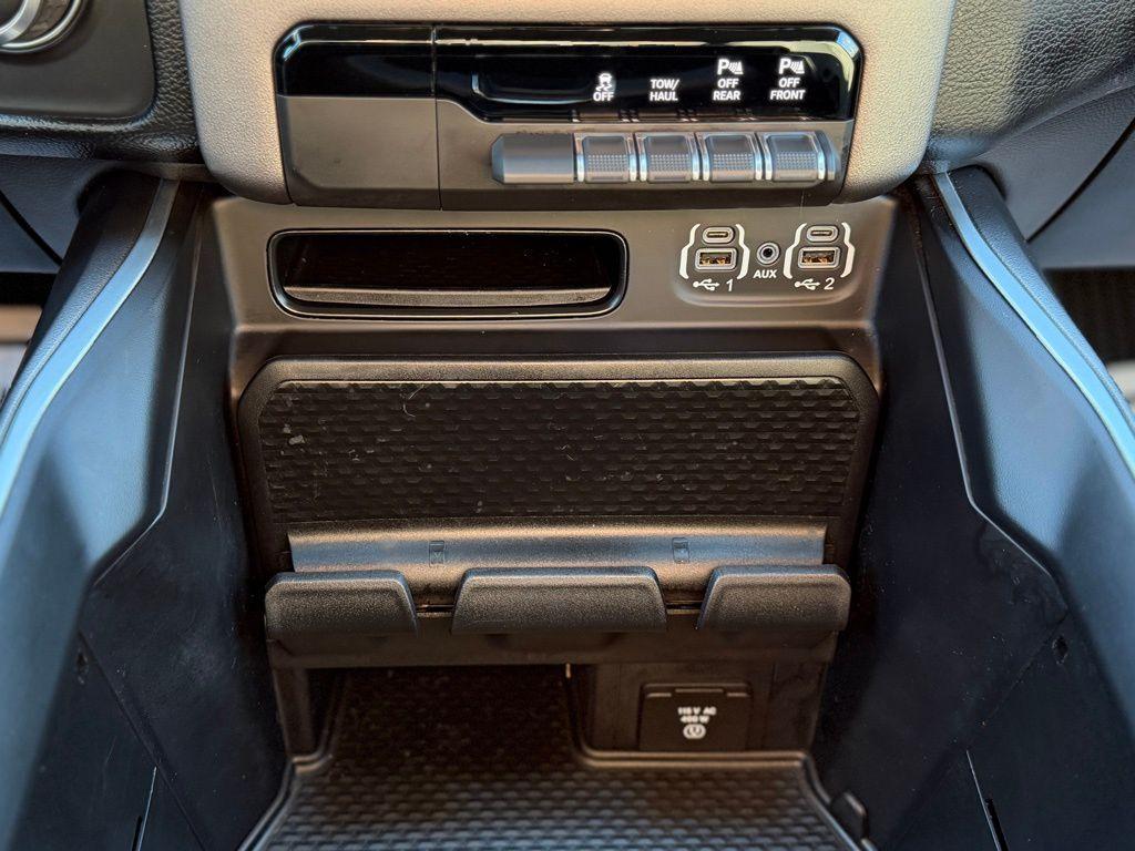 used 2021 Ram 1500 car, priced at $34,634