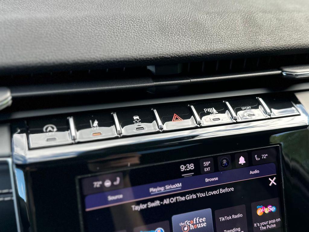 new 2025 Jeep Grand Cherokee L car, priced at $40,604