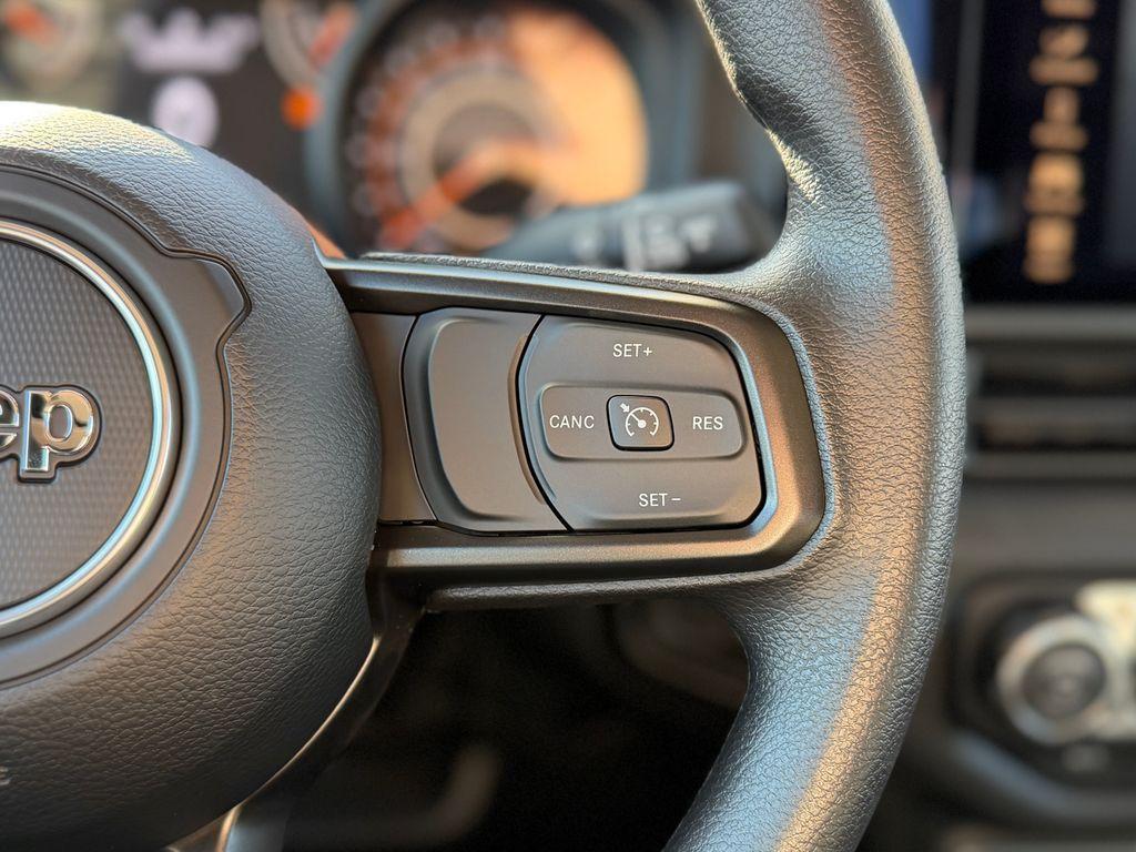 new 2026 Jeep Gladiator car, priced at $44,080