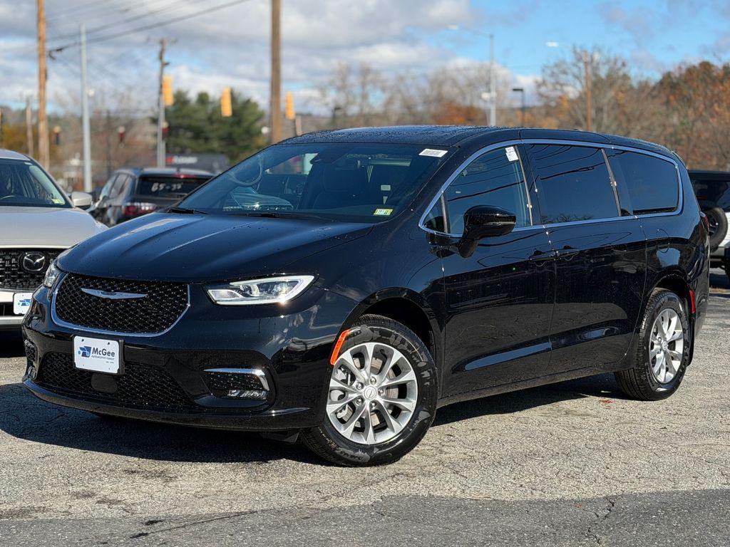 new 2026 Chrysler Pacifica car