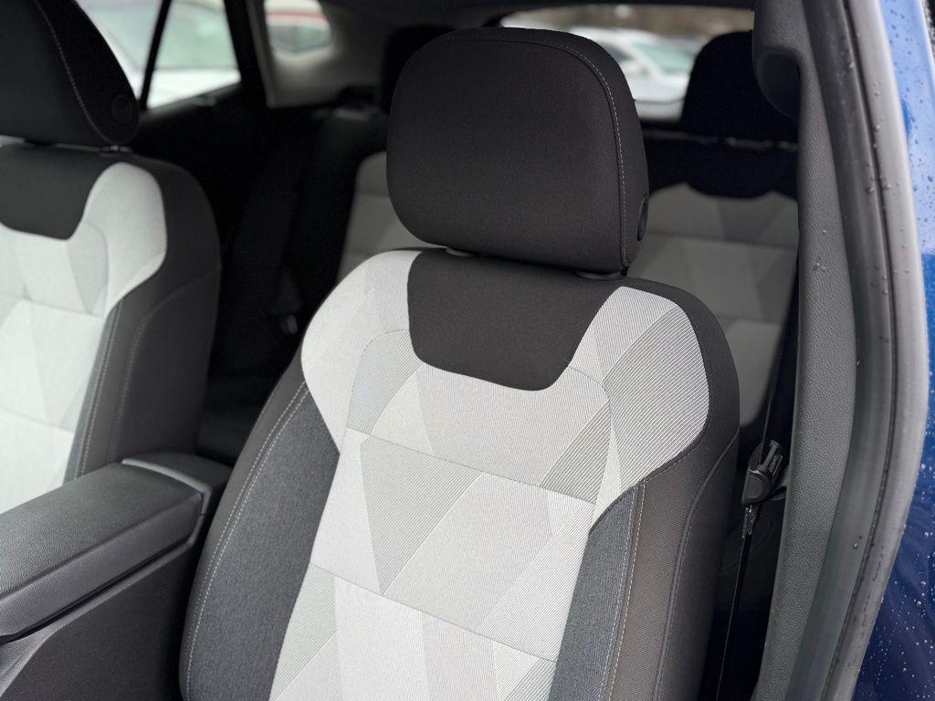 used 2024 Chevrolet Trax car, priced at $19,048