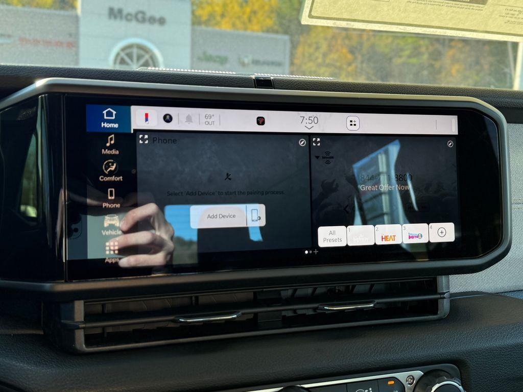 new 2026 Jeep Gladiator car, priced at $45,780