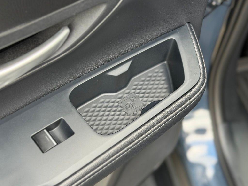 used 2025 Toyota Grand Highlander Hybrid car, priced at $60,101