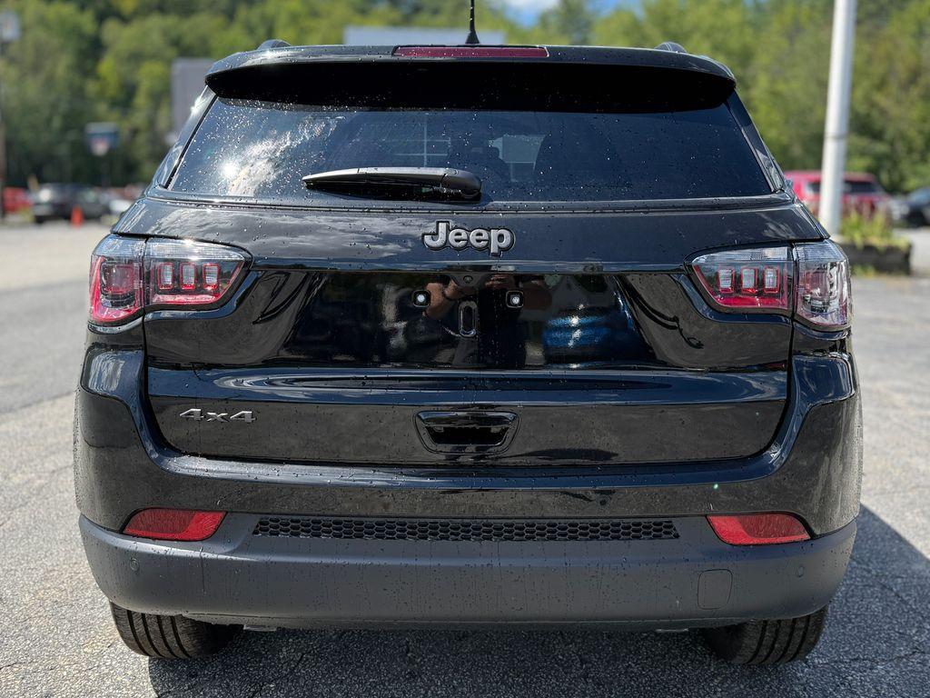 new 2025 Jeep Compass car, priced at $36,801