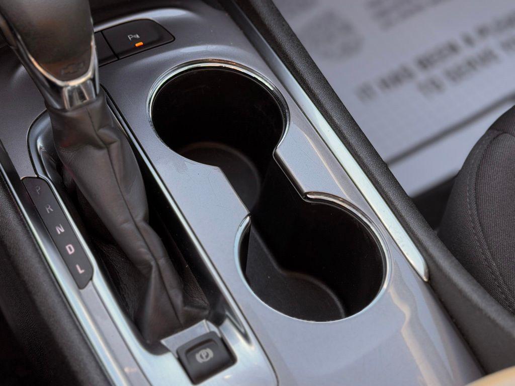 used 2024 Chevrolet Malibu car, priced at $19,549