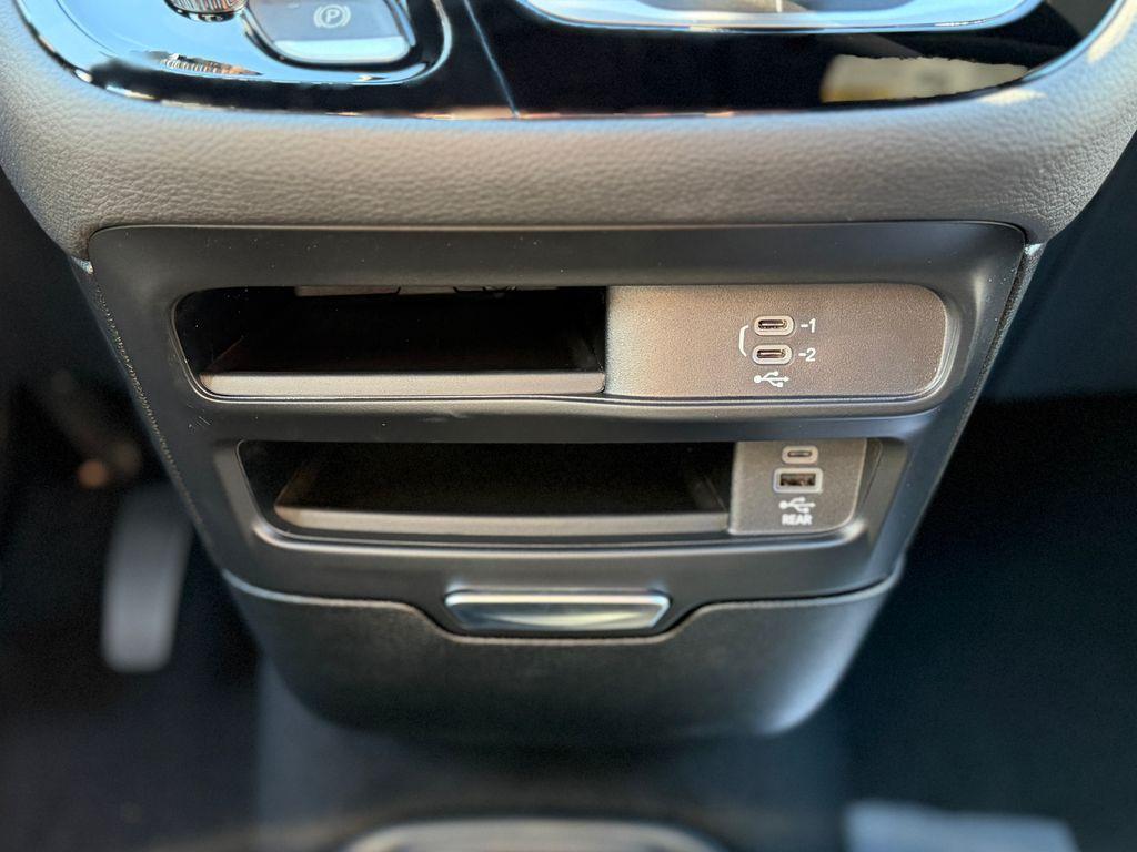 new 2026 Chrysler Pacifica car