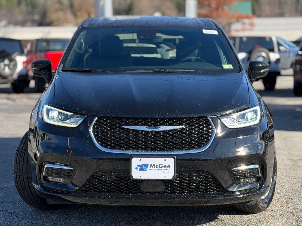 new 2026 Chrysler Pacifica car