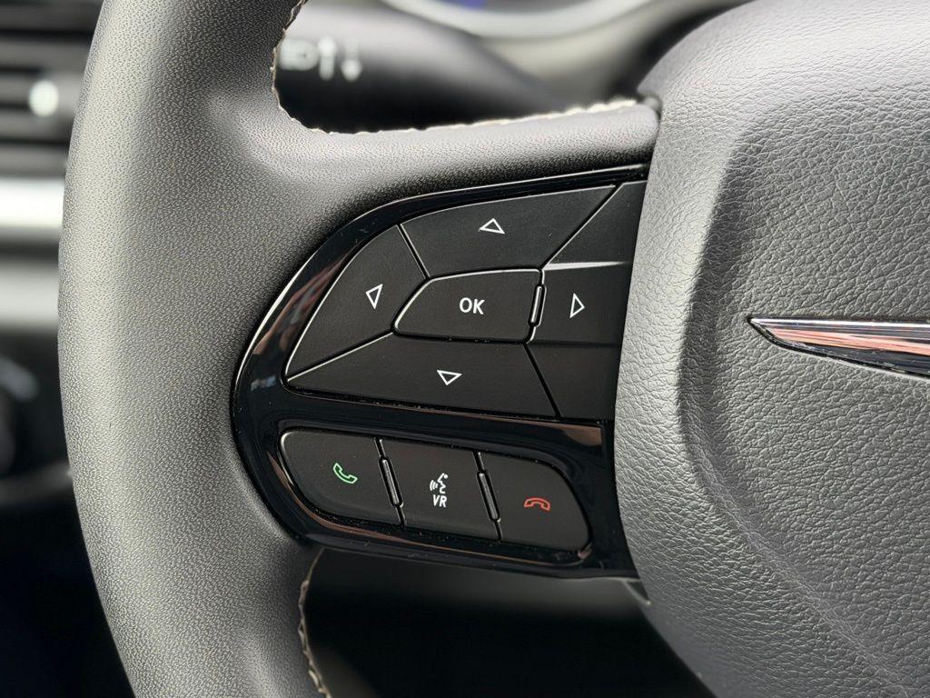 used 2023 Chrysler Pacifica Hybrid car, priced at $26,163