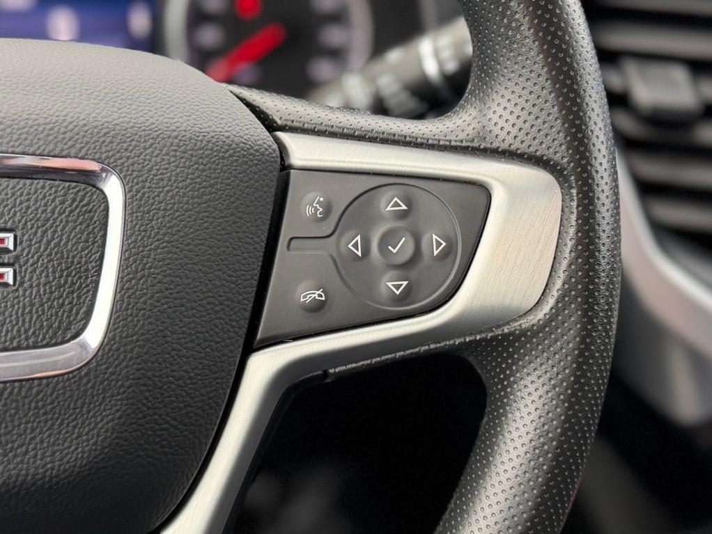 used 2021 GMC Acadia car, priced at $20,380