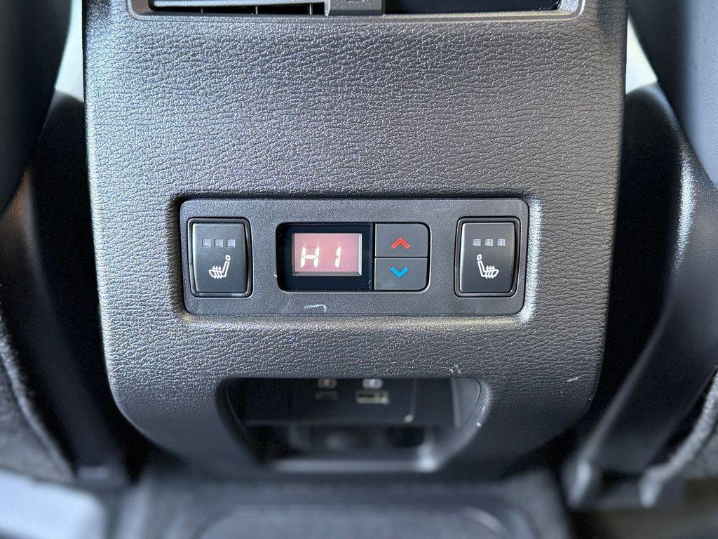 used 2025 Mitsubishi Outlander PHEV car, priced at $36,695