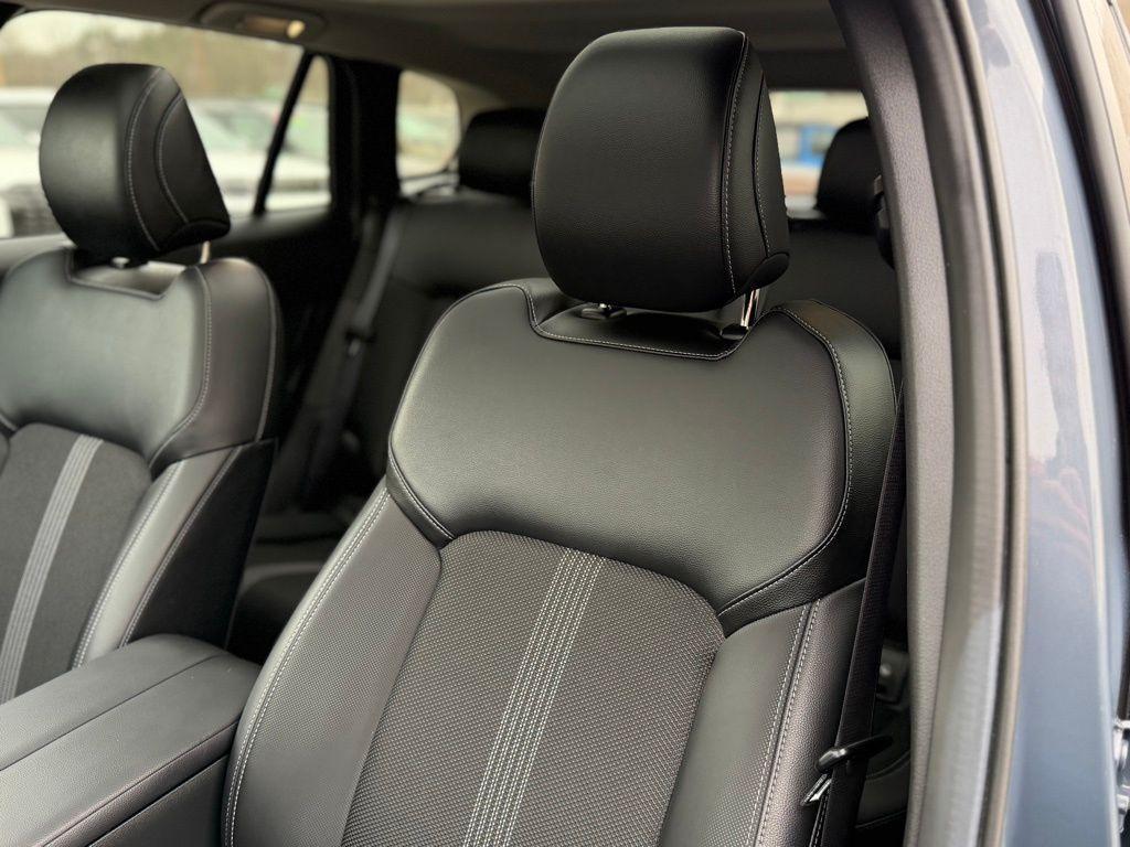used 2024 Mazda CX-50 car, priced at $26,759