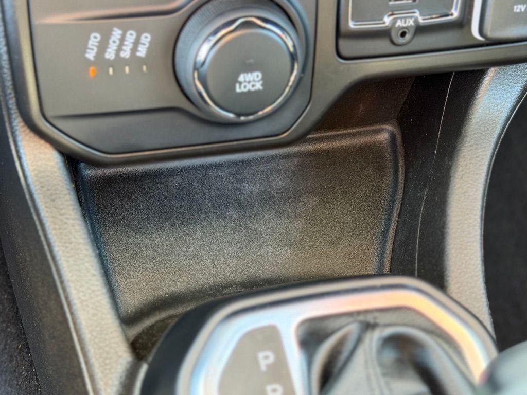 used 2021 Jeep Renegade car, priced at $14,640