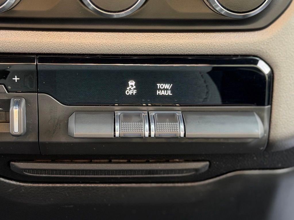 used 2021 Ram 1500 car, priced at $30,501