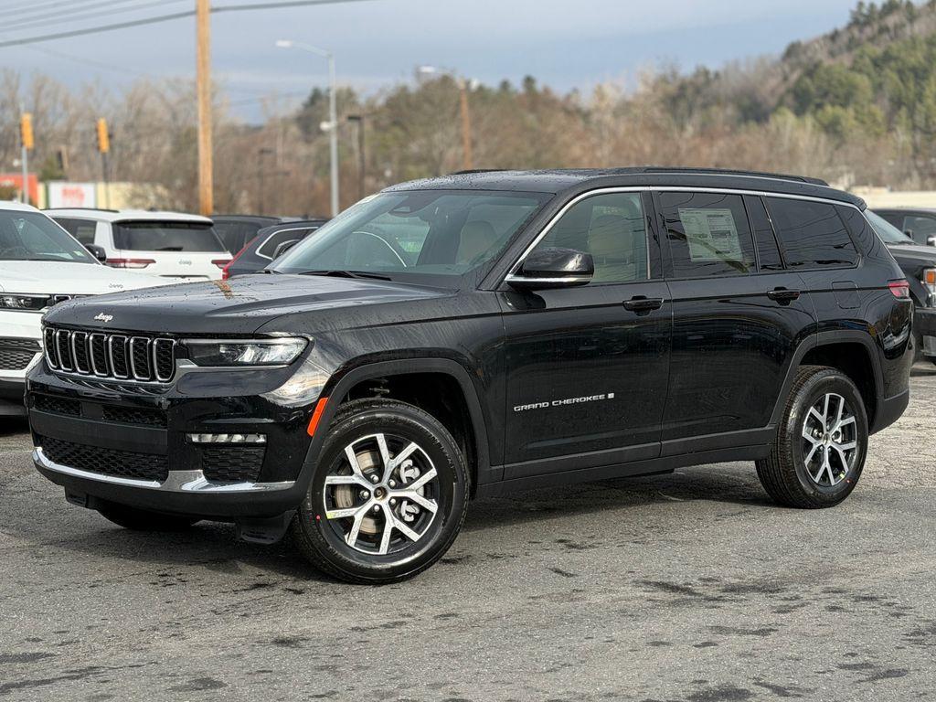 new 2025 Jeep Grand Cherokee L car, priced at $44,893