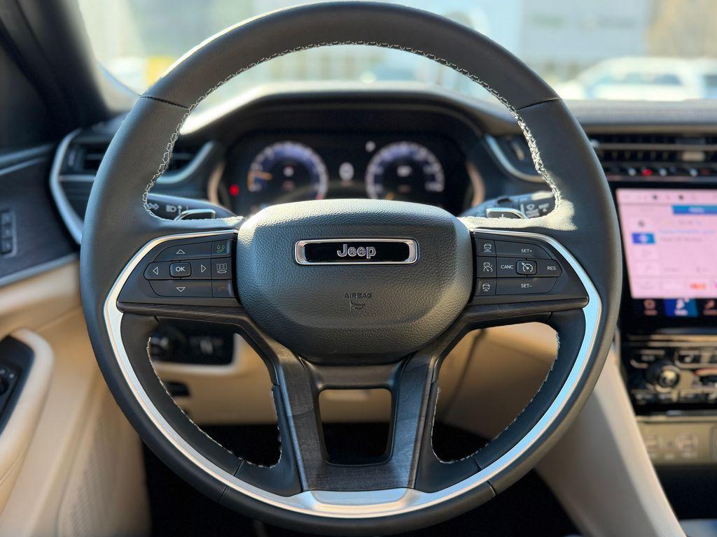 new 2025 Jeep Grand Cherokee L car, priced at $44,893