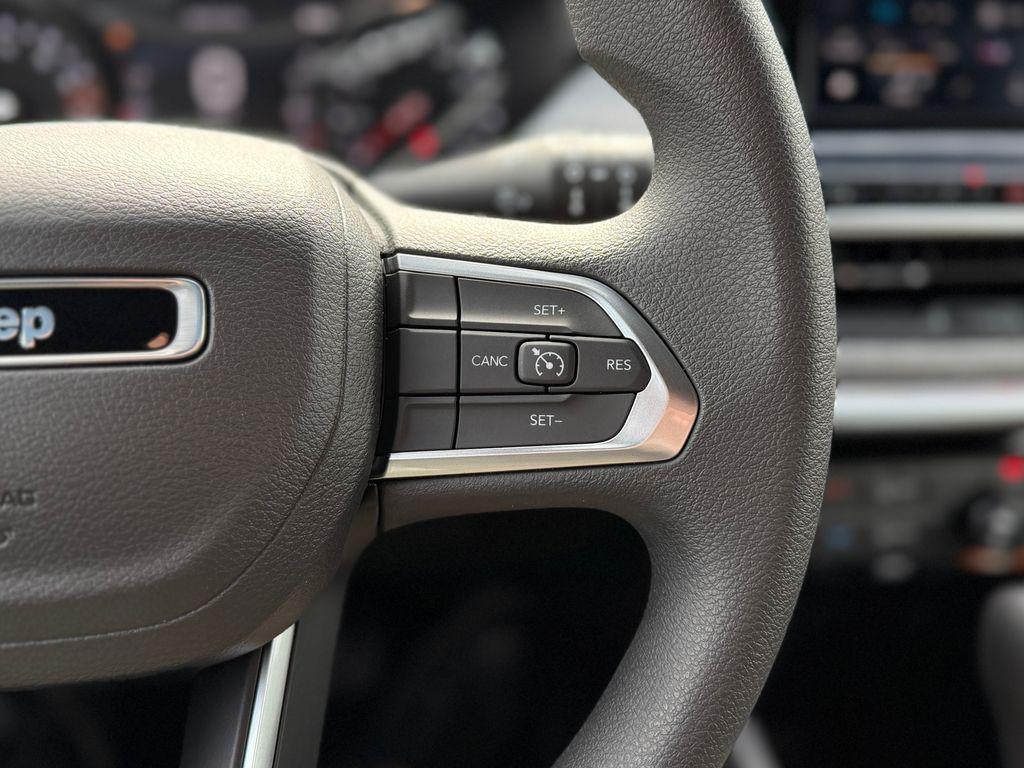 new 2025 Jeep Compass car, priced at $27,148