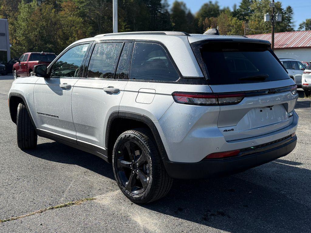 new 2025 Jeep Grand Cherokee car, priced at $46,463