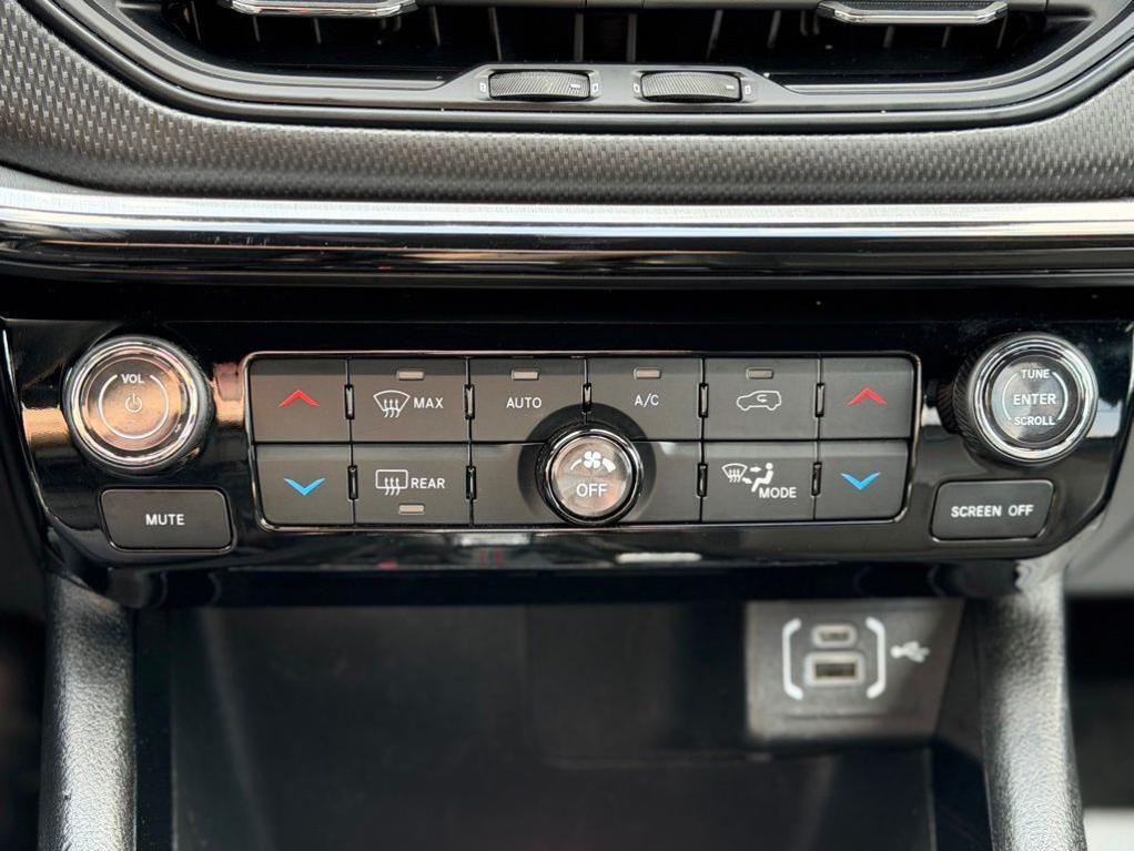 used 2024 Jeep Compass car, priced at $24,077