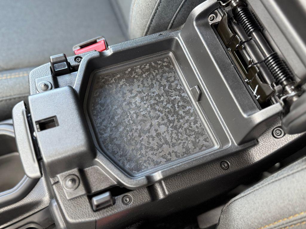 new 2025 Jeep Wrangler car, priced at $40,032