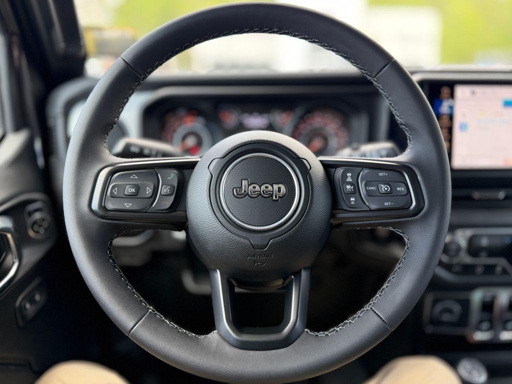 new 2025 Jeep Wrangler car, priced at $40,032