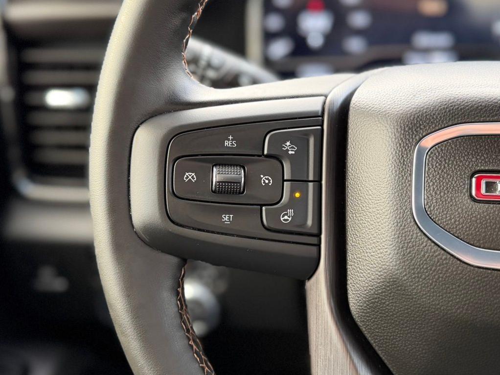 used 2025 GMC Sierra 2500 car, priced at $69,154