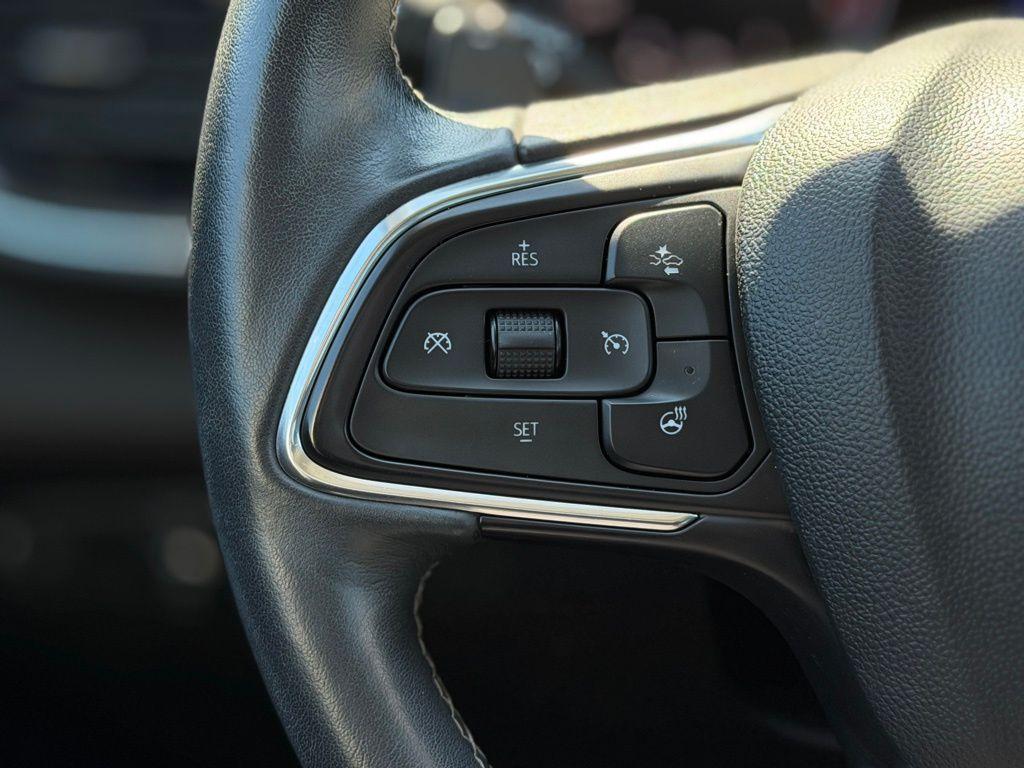 used 2023 Buick Envision car, priced at $25,931