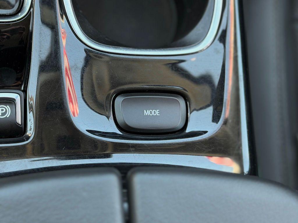 used 2023 Buick Envision car, priced at $25,931