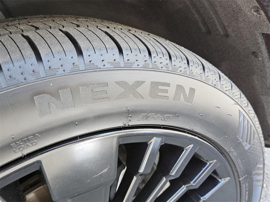 used 2025 Hyundai SANTA FE HEV car, priced at $34,920