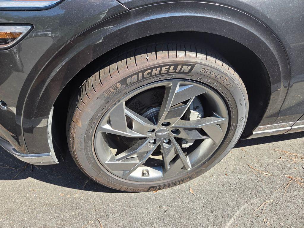 used 2025 Genesis Electrified GV70 car, priced at $44,204