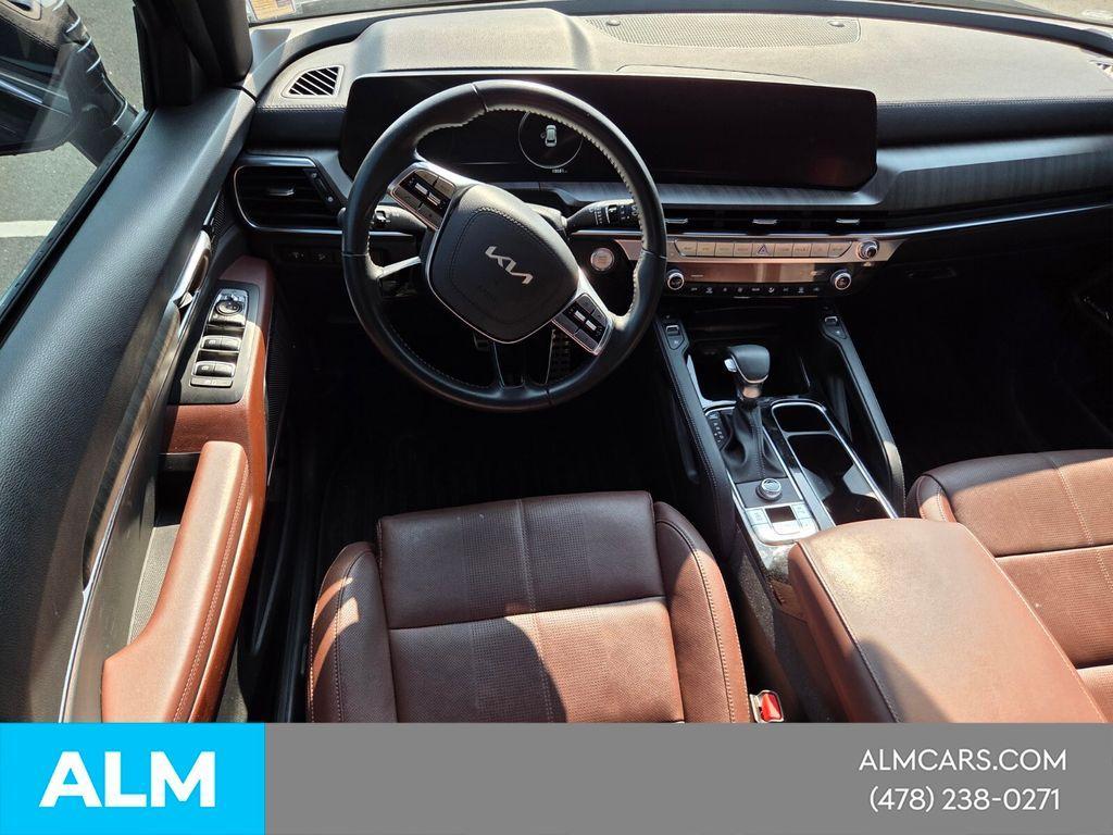 used 2025 Kia Telluride car, priced at $40,164
