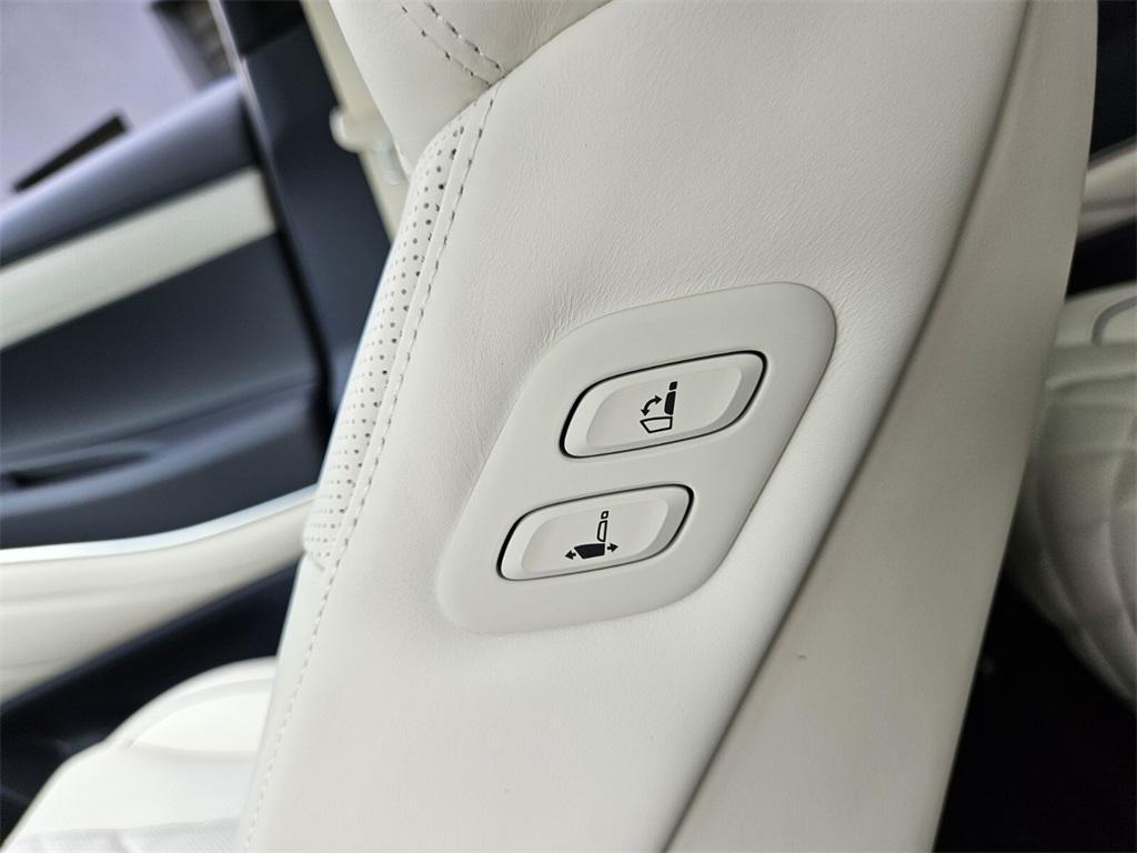 new 2026 Genesis GV80 car, priced at $86,060