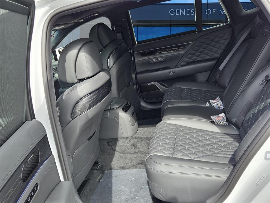 new 2026 Genesis G90 car, priced at $104,890