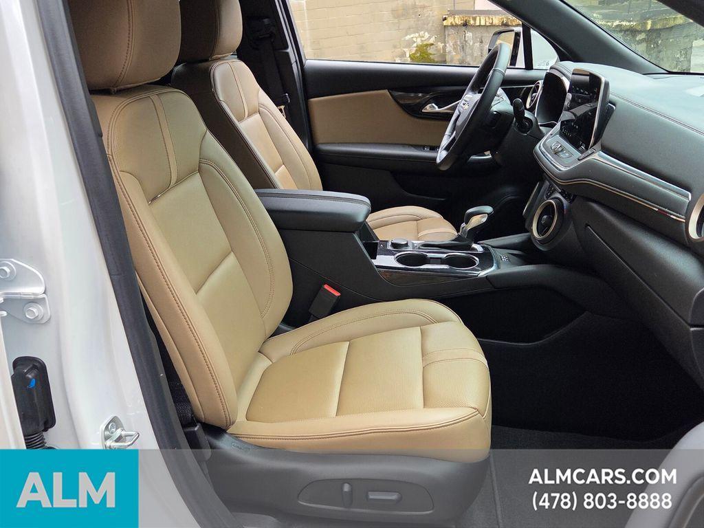 used 2024 Chevrolet Blazer car, priced at $31,120