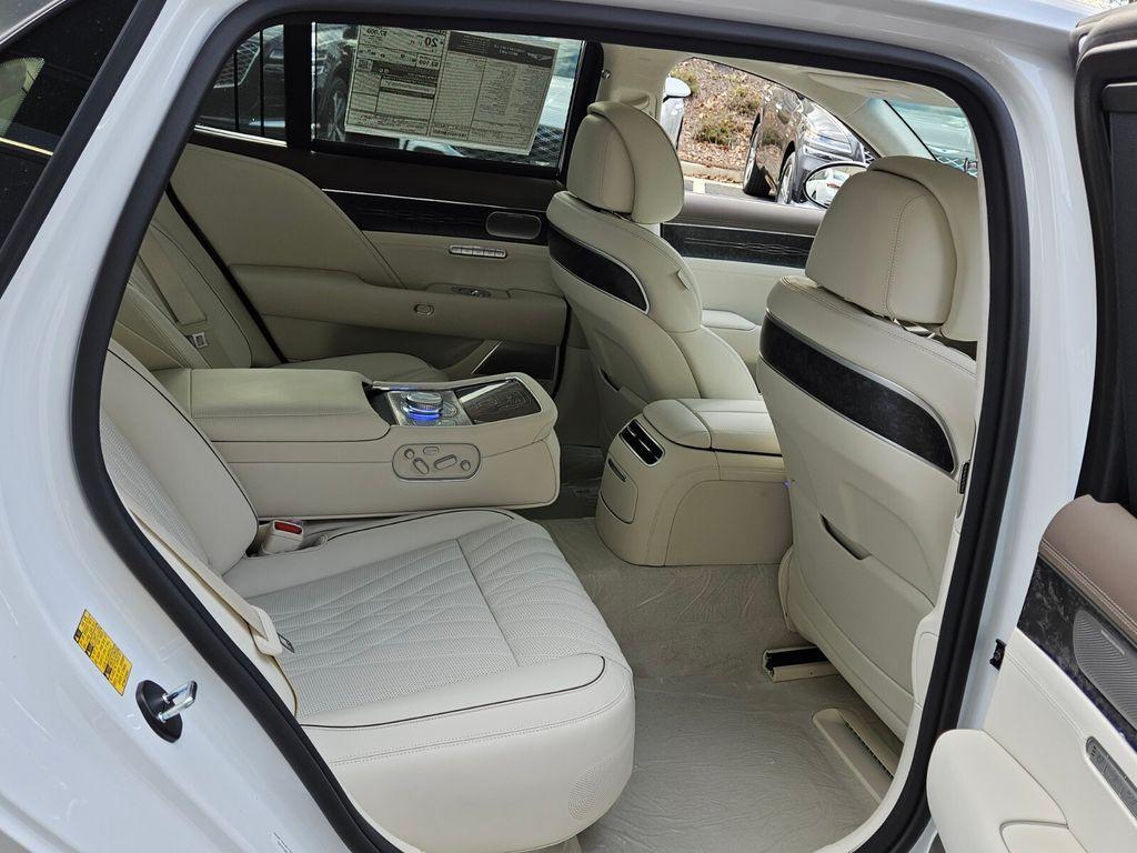 new 2026 Genesis G90 car, priced at $101,654