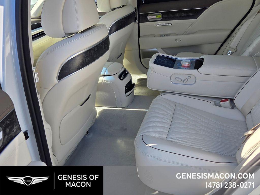 new 2026 Genesis G90 car, priced at $105,440