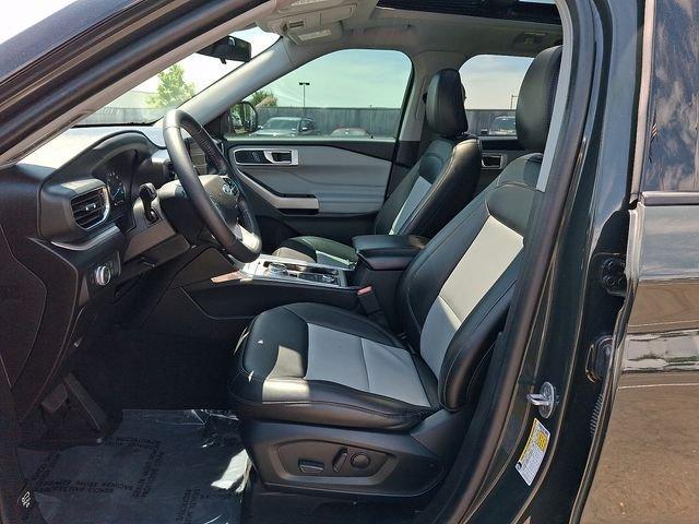 used 2022 Ford Explorer car, priced at $32,189