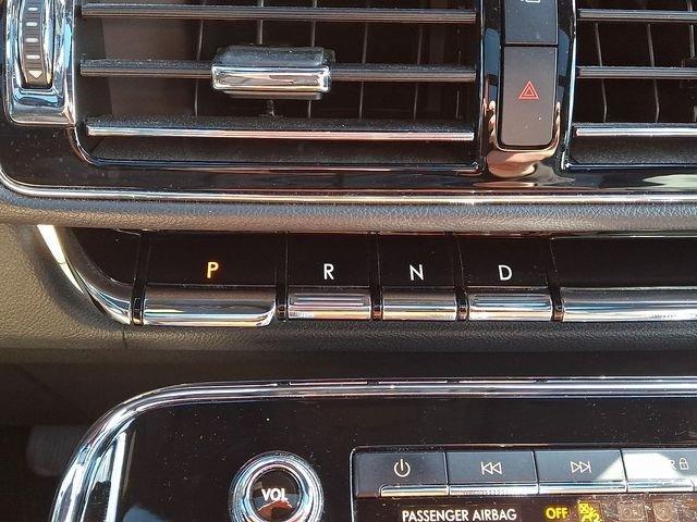 used 2022 Lincoln Navigator car, priced at $45,499