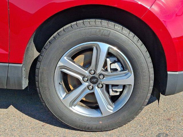 used 2024 Ford Edge car, priced at $28,989