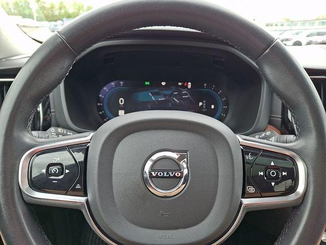 used 2023 Volvo XC60 car, priced at $33,999