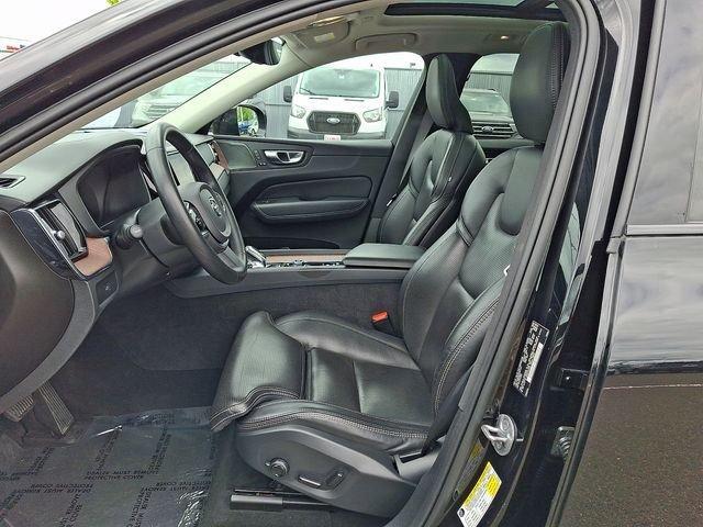 used 2023 Volvo XC60 car, priced at $33,999