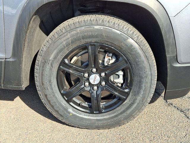 used 2022 GMC Acadia car, priced at $23,518