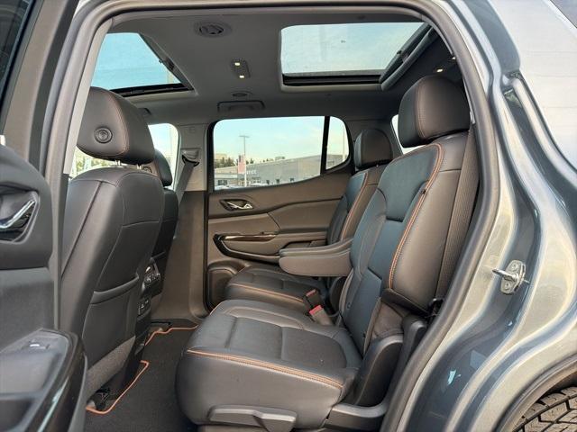 used 2022 GMC Acadia car, priced at $23,999