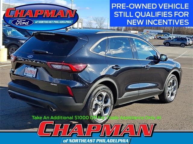 new 2025 Ford Escape car, priced at $25,882