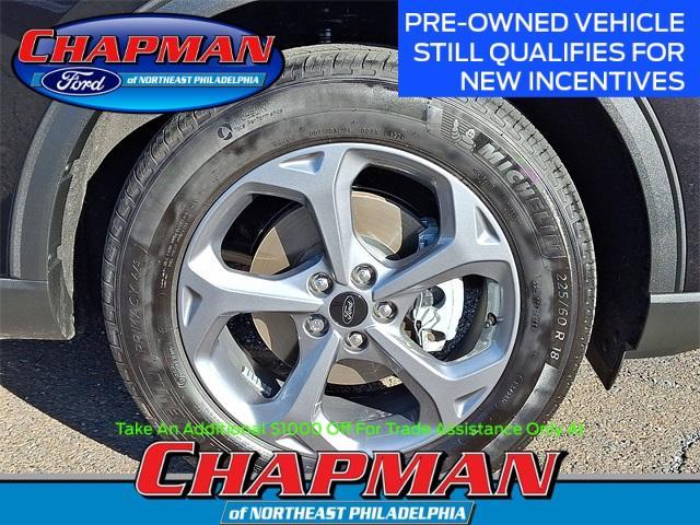 new 2025 Ford Escape car, priced at $25,882