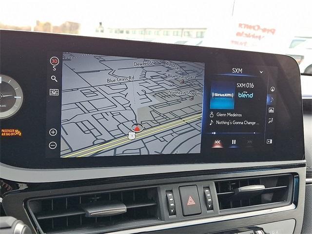 used 2022 Lexus ES 300h car, priced at $42,399