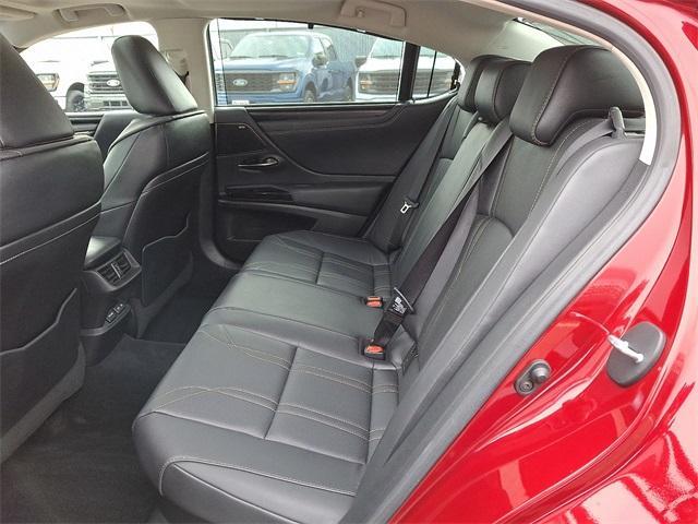 used 2022 Lexus ES 300h car, priced at $42,399