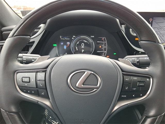 used 2022 Lexus ES 300h car, priced at $42,399