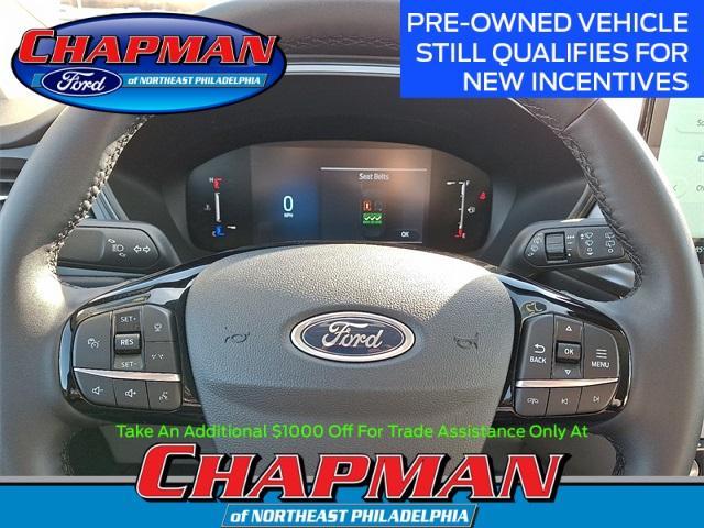 new 2025 Ford Escape car, priced at $25,583