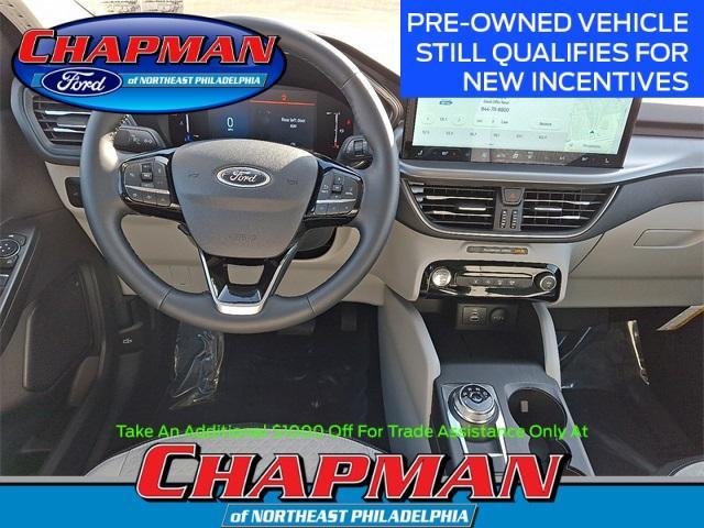 new 2025 Ford Escape car, priced at $25,583