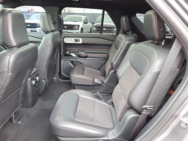 used 2024 Ford Explorer car, priced at $31,999
